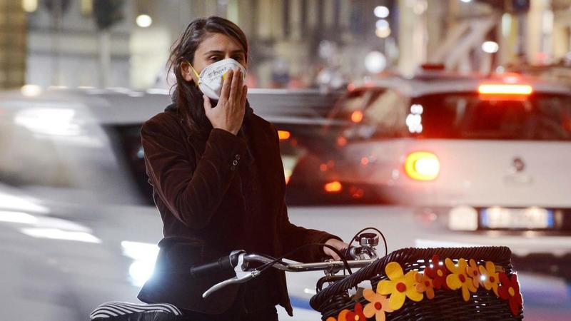 Ambiente e Arpa, 25 anni di controlli e cure in Lombardia: giù del 20% le emissioni di Pm10 ma l’inquinamento assedia le città