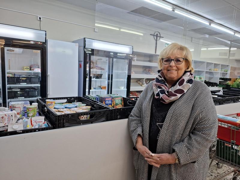 Premium Warum manche Tafeln nicht bei der Aktion Weihnachtskiste mitmachen Premium Warum manche Tafeln nicht bei der Aktion Weihnachtskiste mitmachen