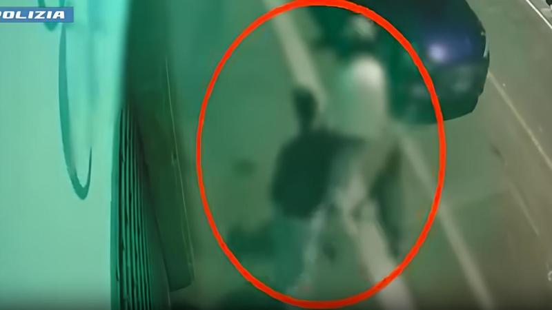 Rapina del Rolex da 25mila euro. Notte tra alcol e musica, poi il colpo. L’urlo alla vittima: 