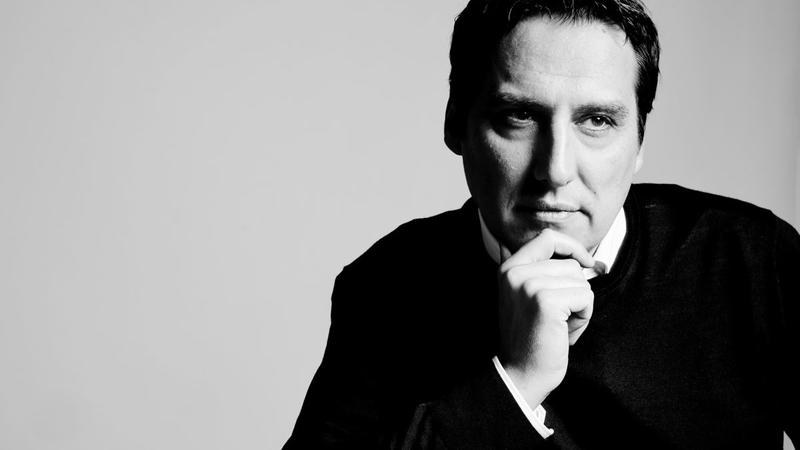 Sedam milijardi lajkova protiv „Napalm devojčice“: Novi uvodnik Veljka Lalića u štampanom izdanju Nedeljnika