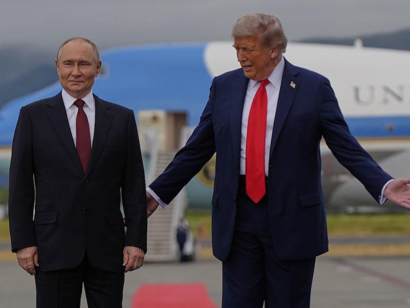 Terry Glavin: From playing war profiteer to playing both sides in the Ukraine war, Trump rattles NATO