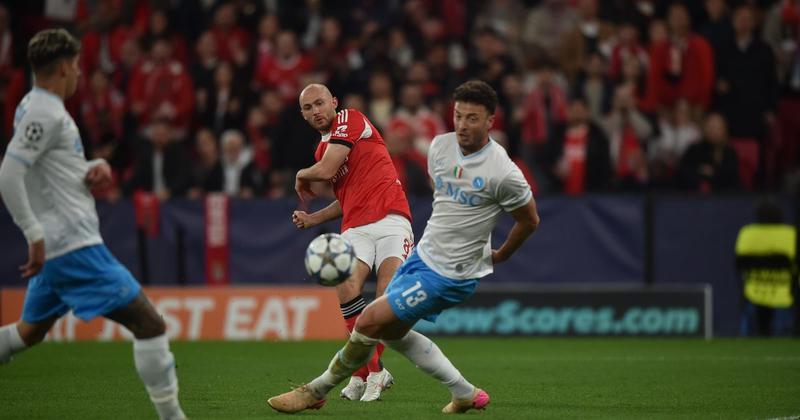 Noite à antiga na Luz