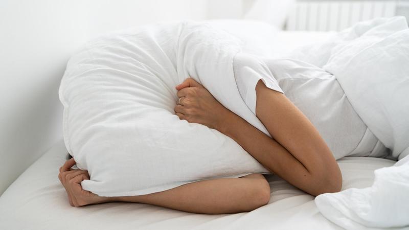 Liti continue con i vicini, il titolare sbotta: 