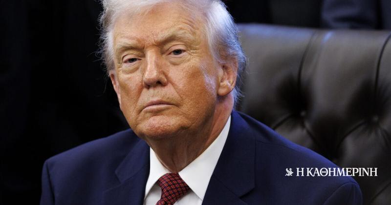 Ντόναλντ Τραμπ: Κομιντέρν