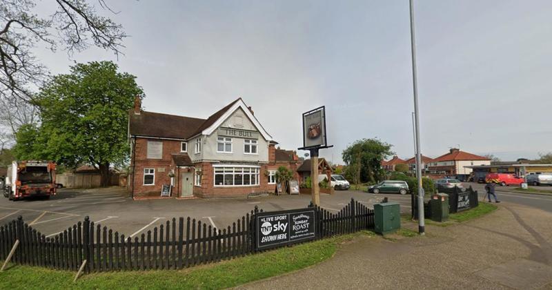 'Can't park there mate!': Pub's new punters only system sparks local outrage