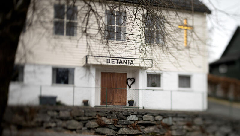 Har bedehusene selv forårsaket manglende teologisk bevissthet? Har bedehusene selv forårsaket manglende teologisk bevissthet?