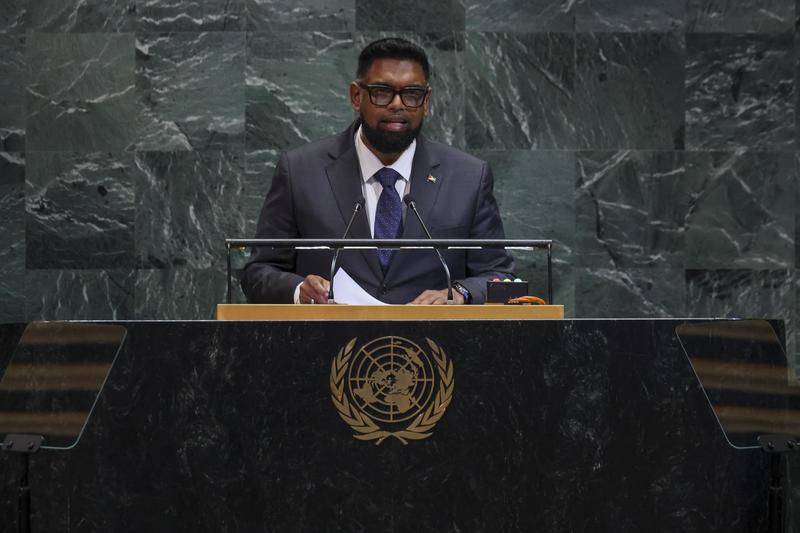 El petrolero confiscado por Estados Unidos navegaba con una bandera guyanesa falsa El petrolero confiscado por Estados Unidos navegaba con una bandera guyanesa falsa