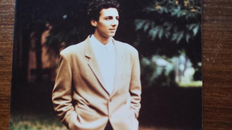 Gianluca Bertoni, il giallo del ragazzo nel lago e un omicidio irrisolto da 35 anni: “Sì, la verità era davvero a un passo”