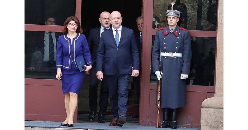 24 часа 24 часа