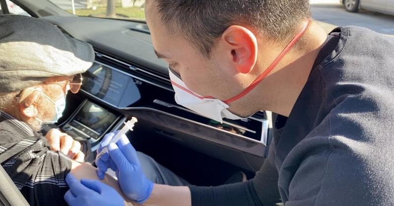 Y tú ¿ya te vacunaste? Y tú ¿ya te vacunaste?