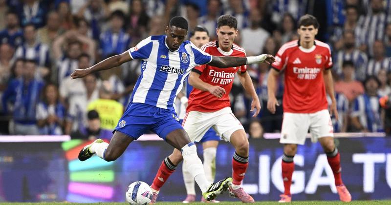 A reorganização do futebol profissional