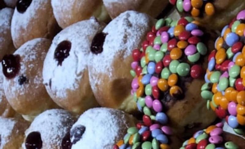 Hillel, Shamai, somebody’s grandma and the great Jerusalem sufganiyot debate