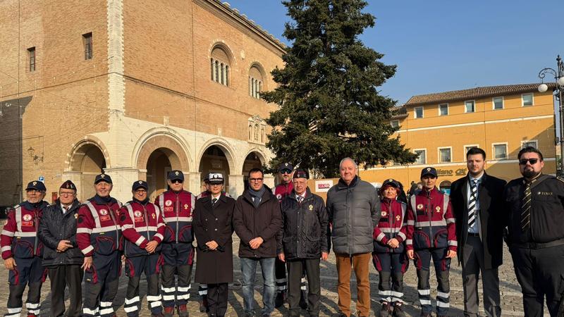 Natale più presidiato a Fano: al via la collaborazione con la Polizia di Stato in pensione