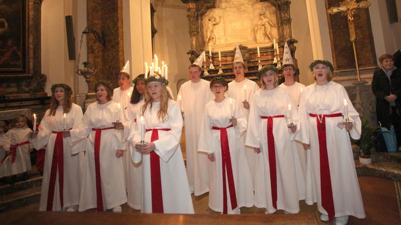 Santa Lucia: la storia, il culto e perché la sua figura è legata alla luce Santa Lucia: la storia, il culto e perché la sua figura è legata alla luce