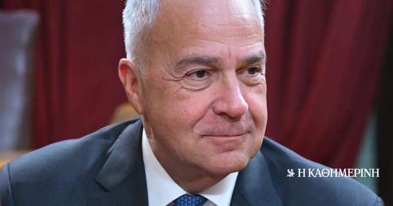 Μάκης Βορίδης: Φραπέδες