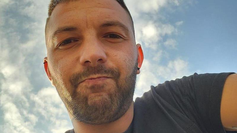 Incidente, scontro auto-moto: Danilo muore a 28 anni