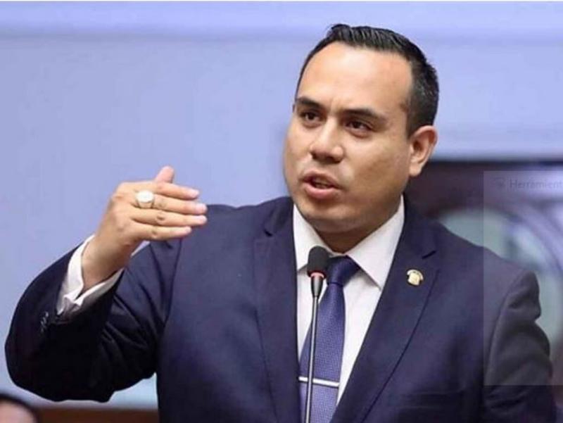 Perú: otro presidente pelele Perú: otro presidente pelele