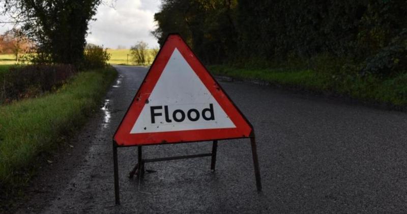 Flood alert expected to last a 'few days' issued for part of Norfolk Flood alert expected to last a 'few days' issued for part of Norfolk