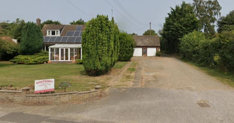 Plans revealed for new homes at former Norfolk caravan park Plans revealed for new homes at former Norfolk caravan park