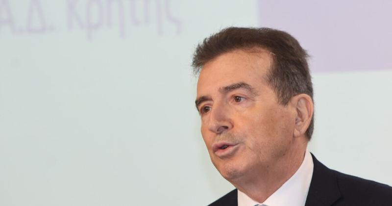 Χρυσοχοΐδης για Πιερρακάκη: «Μια ιδιαίτερα σημαντική στιγμή για τη χώρα μας» Χρυσοχοΐδης για Πιερρακάκη: «Μια ιδιαίτερα σημαντική στιγμή για τη χώρα μας»