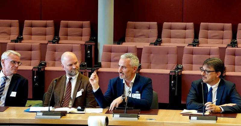 Παρέμβαση της Περιφέρειας Κρήτης στο ευρωπαϊκό δίκτυο POLIS Παρέμβαση της Περιφέρειας Κρήτης στο ευρωπαϊκό δίκτυο POLIS