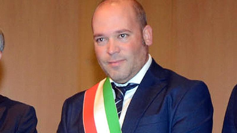 Novità in municipio a Ballabio, “assunta“ Heidi: ecco l’impiegata virtuale, figlia dell’Ai