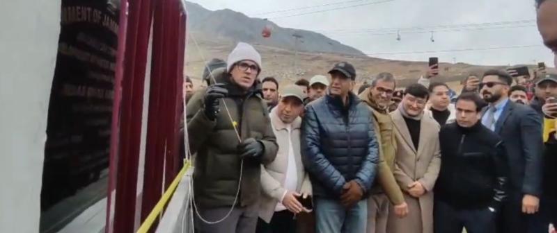 CM Omar Inaugurates World’s Highest Revolving Restaurant, Conference Hall at Gulmarg CM Omar Inaugurates World’s Highest Revolving Restaurant, Conference Hall at Gulmarg