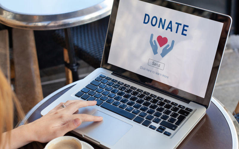 How charitable are Australians? Three charts show how much we give