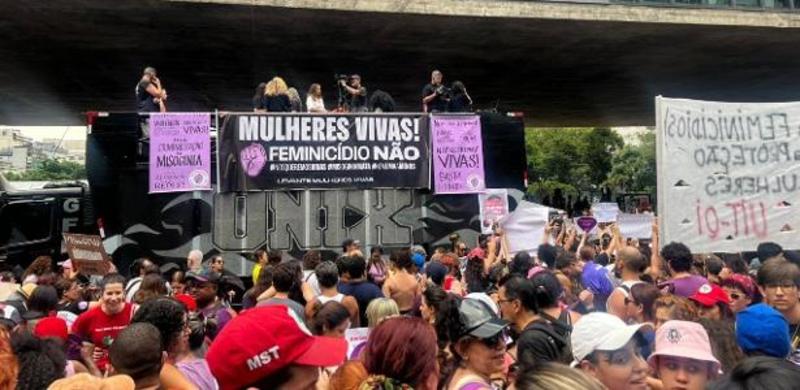 Combatividade feminina é proteção contra violência, preconceito e demissões