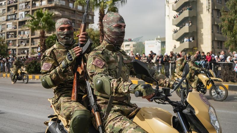 Siria, agguato contro un contingente militare Usa: uccisi due soldati e un civile. Trump: “Dura rappresaglia”