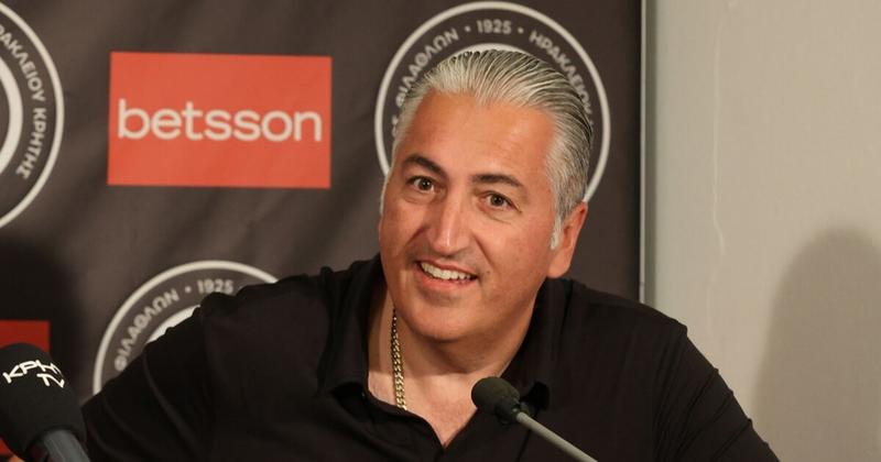 Μήνυμα των οργανωμένων οπαδών του ΟΦΗ στον Μπούση: «Αν δεν αντέχεις πούλησε» Μήνυμα των οργανωμένων οπαδών του ΟΦΗ στον Μπούση: «Αν δεν αντέχεις πούλησε»