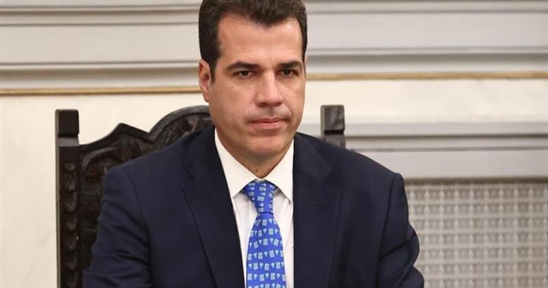 Ο Θάνος Πλεύρης πανηγυρίζει για τη σκληρή μεταναστευτική πολιτική της ΕΕ Ο Θάνος Πλεύρης πανηγυρίζει για τη σκληρή μεταναστευτική πολιτική της ΕΕ