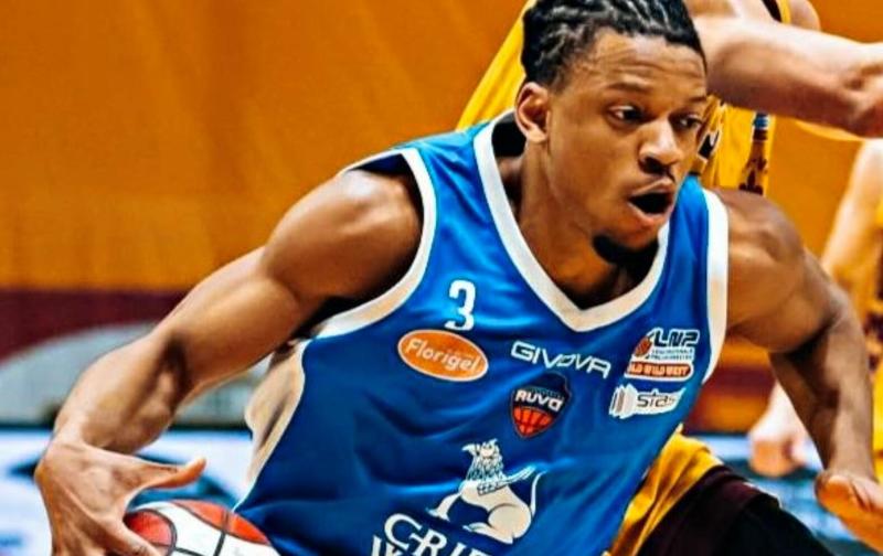 Crifo Wines Ruvo lotta, rimonta ma al PalaRadi passa la Juvi