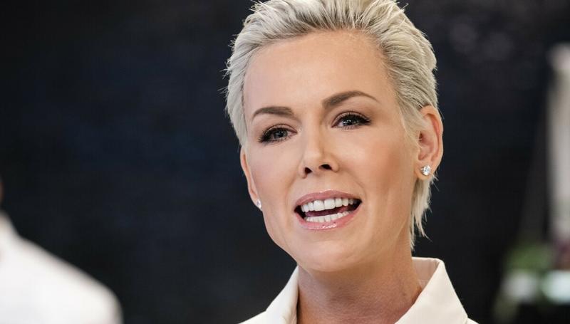 - Hjelper lite uten penger - Hjelper lite uten penger