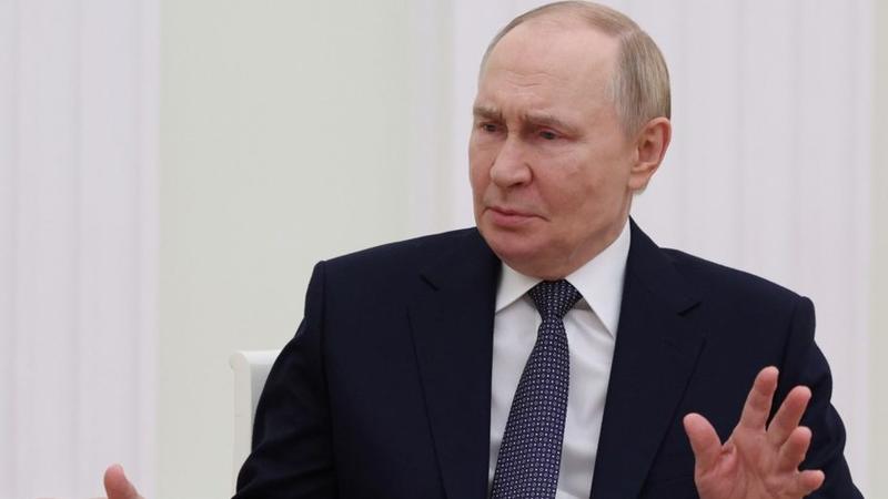 Putinov dekret primorava strance koji traže stalni boravak u Rusiji da potpišu ugovor s vojskom