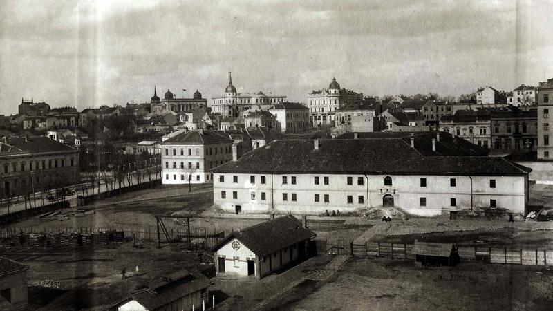 Tamo gde je pucao Puniša Račić Tamo gde je pucao Puniša Račić