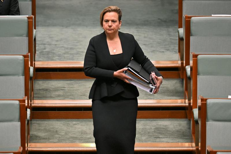 Attorney-General Rowland to repay some travel money; cost of government’s battery subsidy scheme explodes Attorney-General Rowland to repay some travel money; cost of government’s battery subsidy scheme explodes