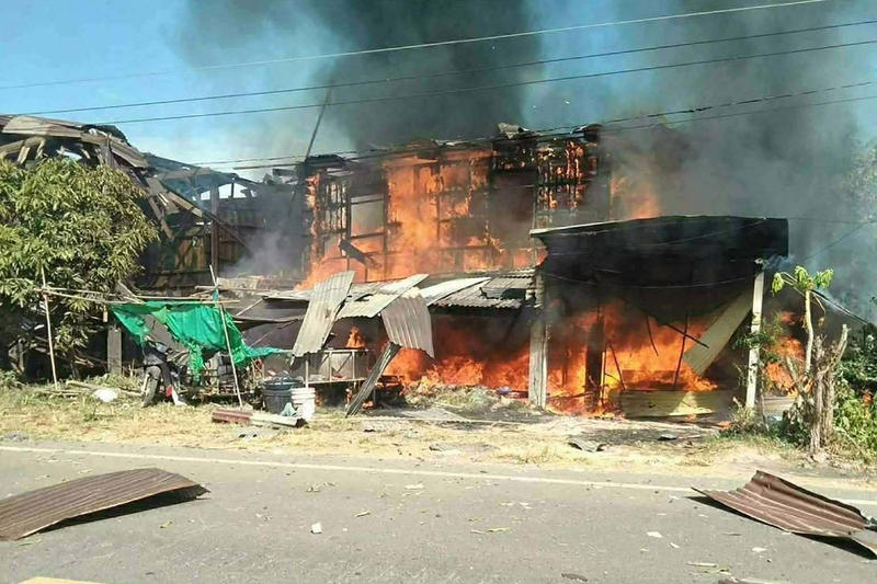 «Каждое утро слышно, как бахает»: россиянка рассказала о жизни рядом с границей Таиланда и Камбоджи