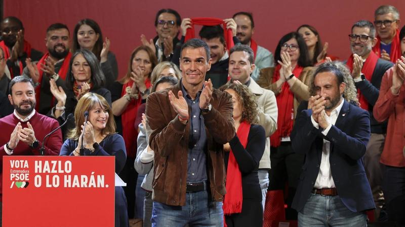 Sánchez admite haber cometido errores: 