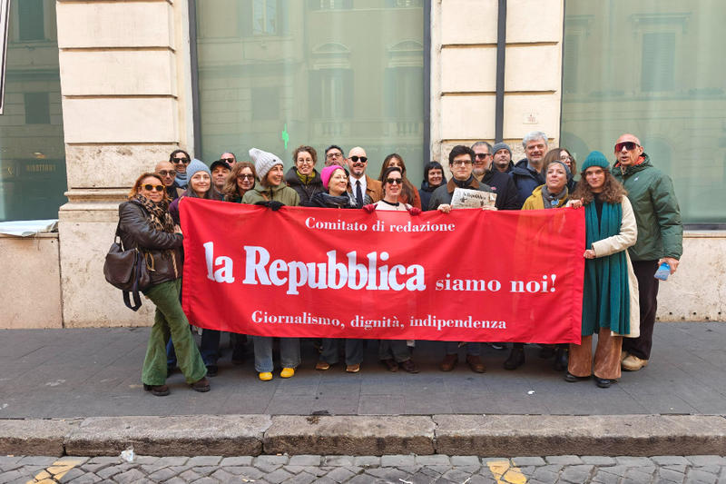 Perché la vendita di due giornali mobilita l'opinione pubblica e la politica Perché la vendita di due giornali mobilita l'opinione pubblica e la politica