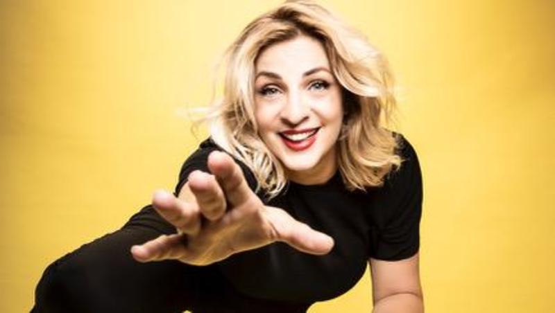 Elena Di Cioccio, libera di essere: “Non sono la guru dell’Hiv, a teatro senza maschere” Elena Di Cioccio, libera di essere: “Non sono la guru dell’Hiv, a teatro senza maschere”