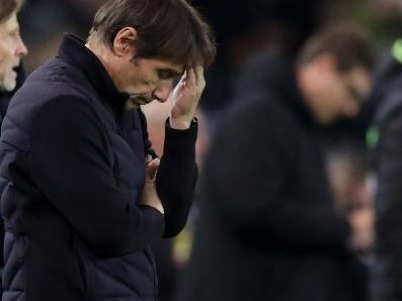 Il Napoli cade a Udine, persa la vetta. Conte: «Timorosi, gestire meglio momenti negativi» Il Napoli cade a Udine, persa la vetta. Conte: «Timorosi, gestire meglio momenti negativi»