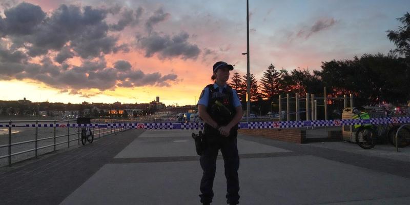 Polizei: Angreifer in Sydney waren Vater und Sohn 