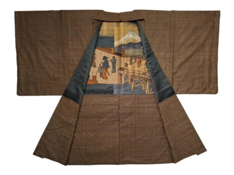 Il Kimono maschile, le trame di vita e i racconti di stile. La mostra al Museo di Palazzo Mocenigo a Venezia