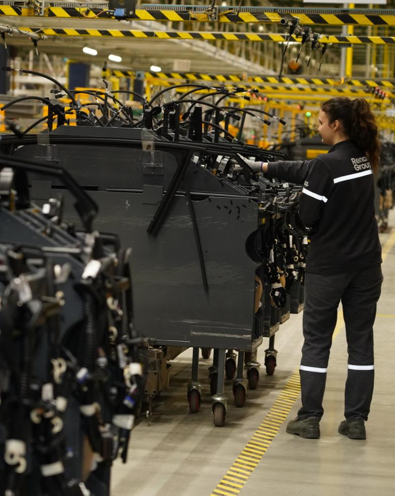 Rekor vitrinde, durgunluk fabrikada