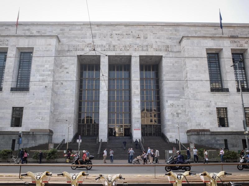 Stipendi da fame sotto contratti teorici, l’Ugl si schiera con la Procura di Milano: «Noi sabotati da chi stravolge le regole»