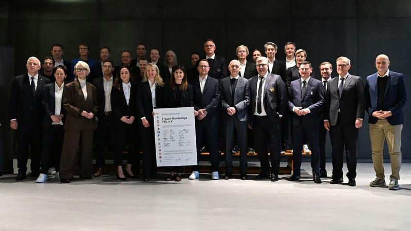 Streit im deutschen Frauenfußball : Wenn Machtspielchen von Männern wichtiger sind als eine professionelle Liga