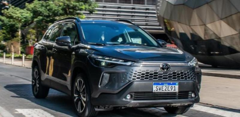 SUVs mais vendidos: sumiço de versões ameaça liderança do Corolla Cross