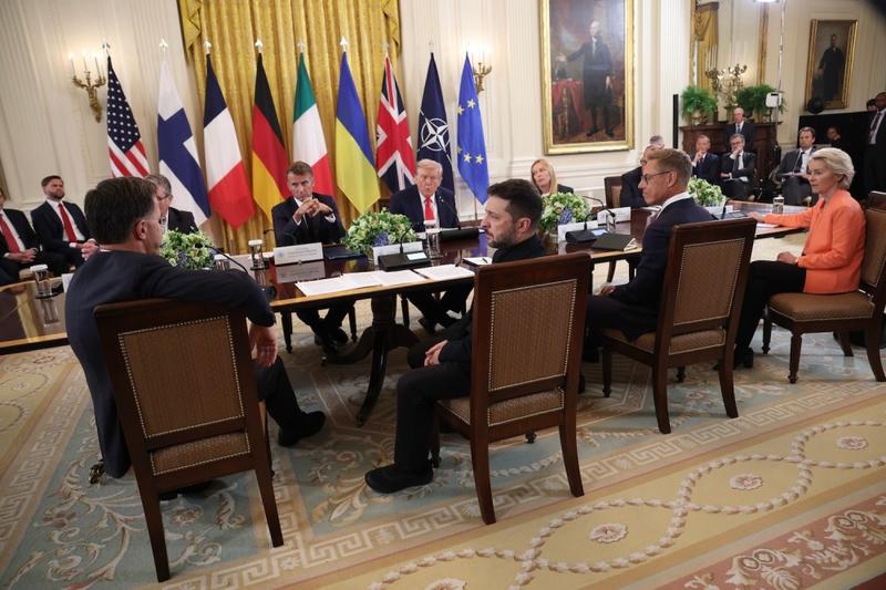 Trump’s Business Model Is to Break Europe