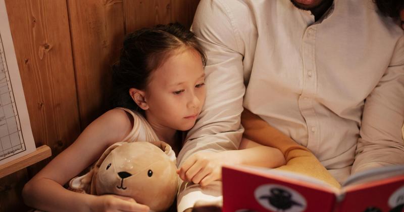 Using Bedtime Stories to Create Healthy Narratives in Kids Using Bedtime Stories to Create Healthy Narratives in Kids